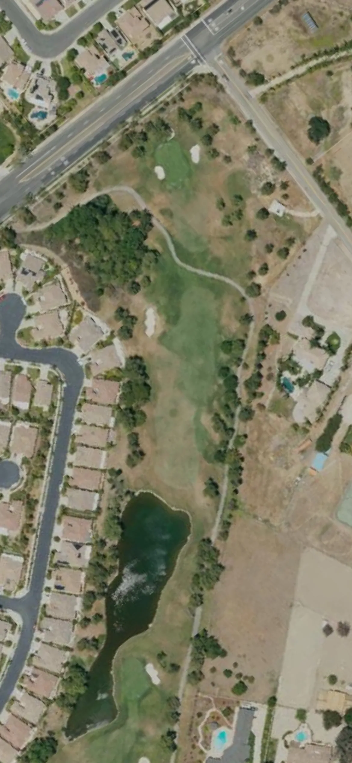Glen Ivy Golf Club hole 12 aerial preview, par 4, 369 yards