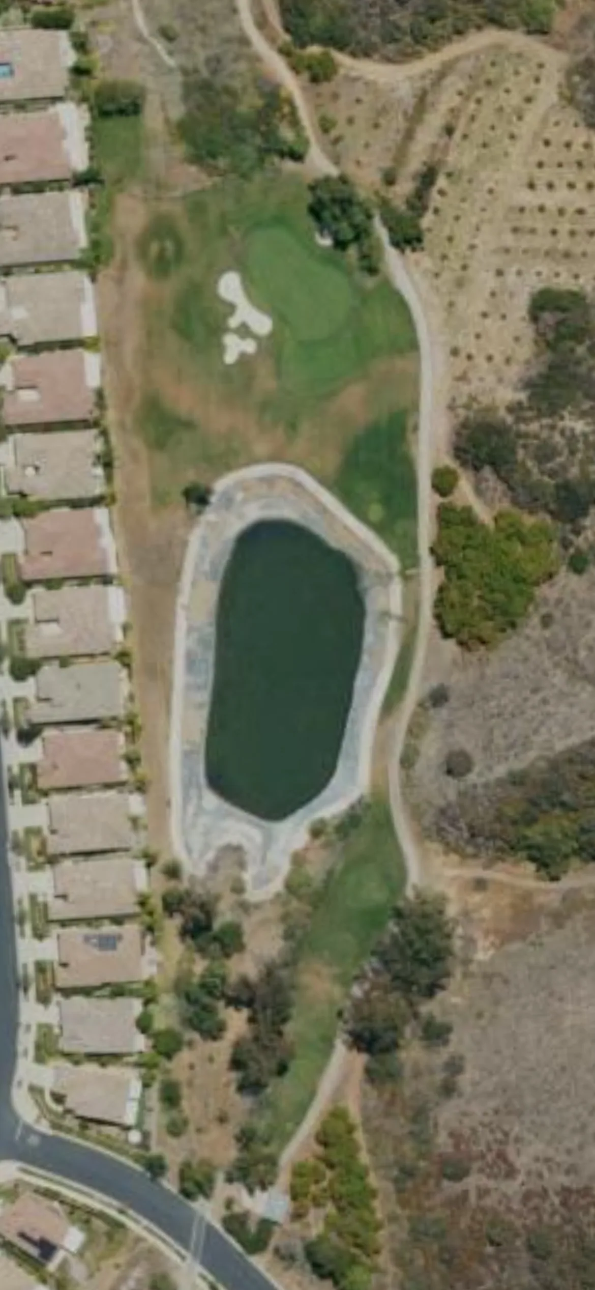 Glen Ivy Golf Club hole 14 aerial preview, par 3, 215 yards