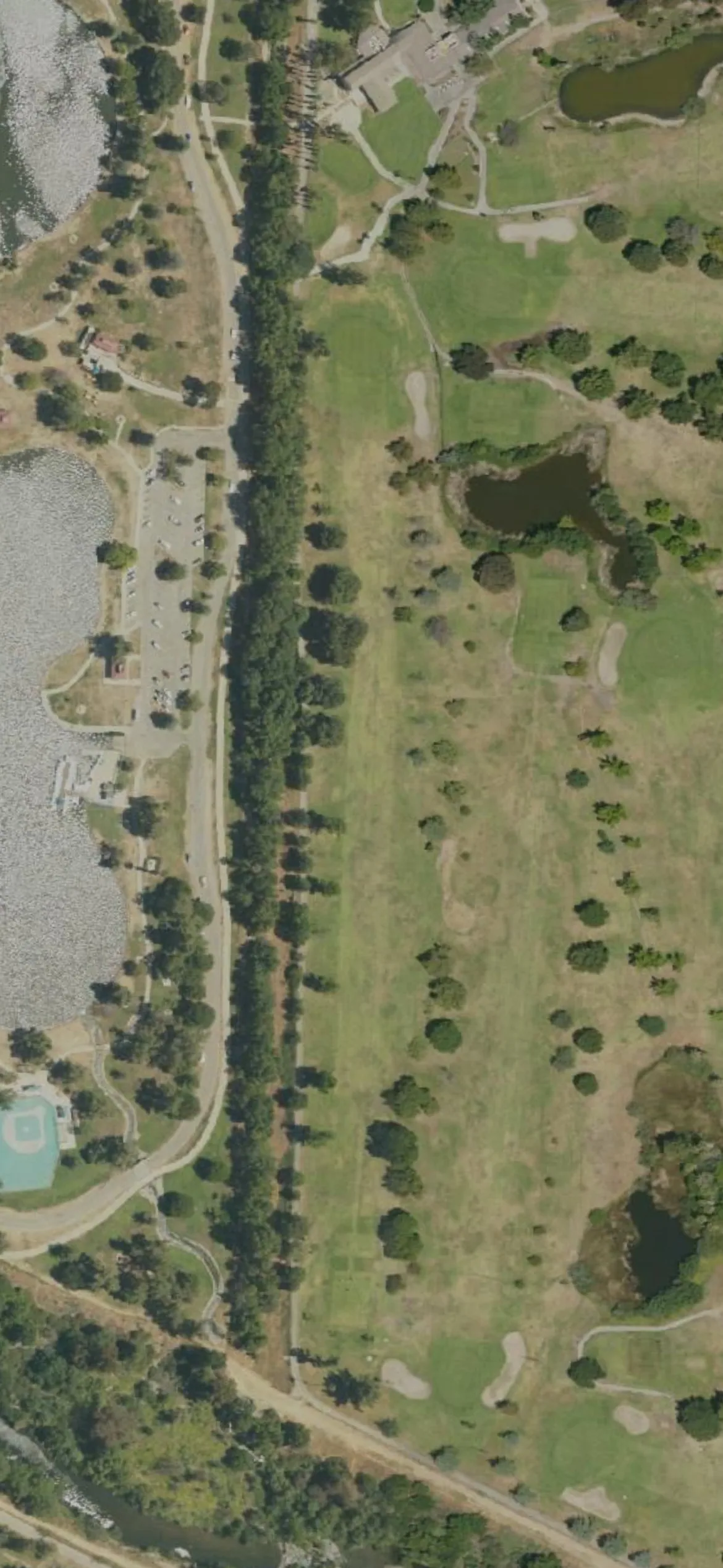 Woodley Lakes Golf Course hole 18 aerial preview, par 5, 549 yards