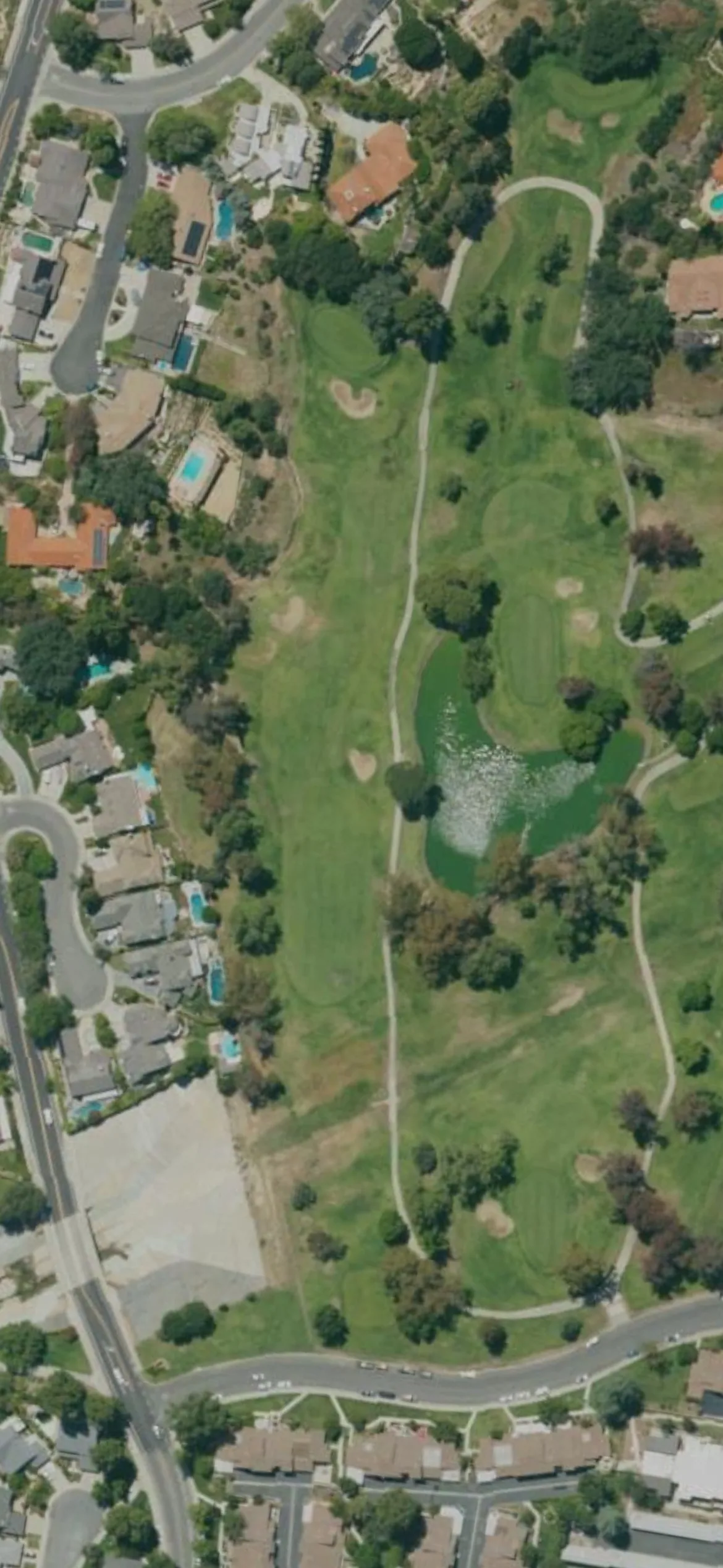 Vista Valencia Golf Club - Vista hole 4 aerial preview, par 4, 374 yards