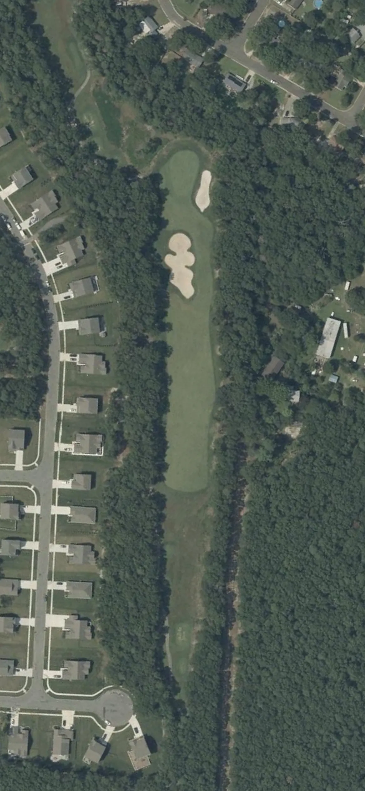 Harbor Pines GC hole 17 aerial preview, par 4, 463 yards