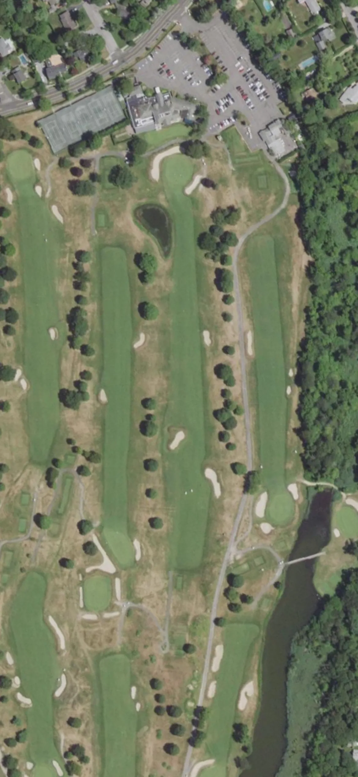 Bellport Golf Club hole 18 aerial preview, par 5, 520 yards