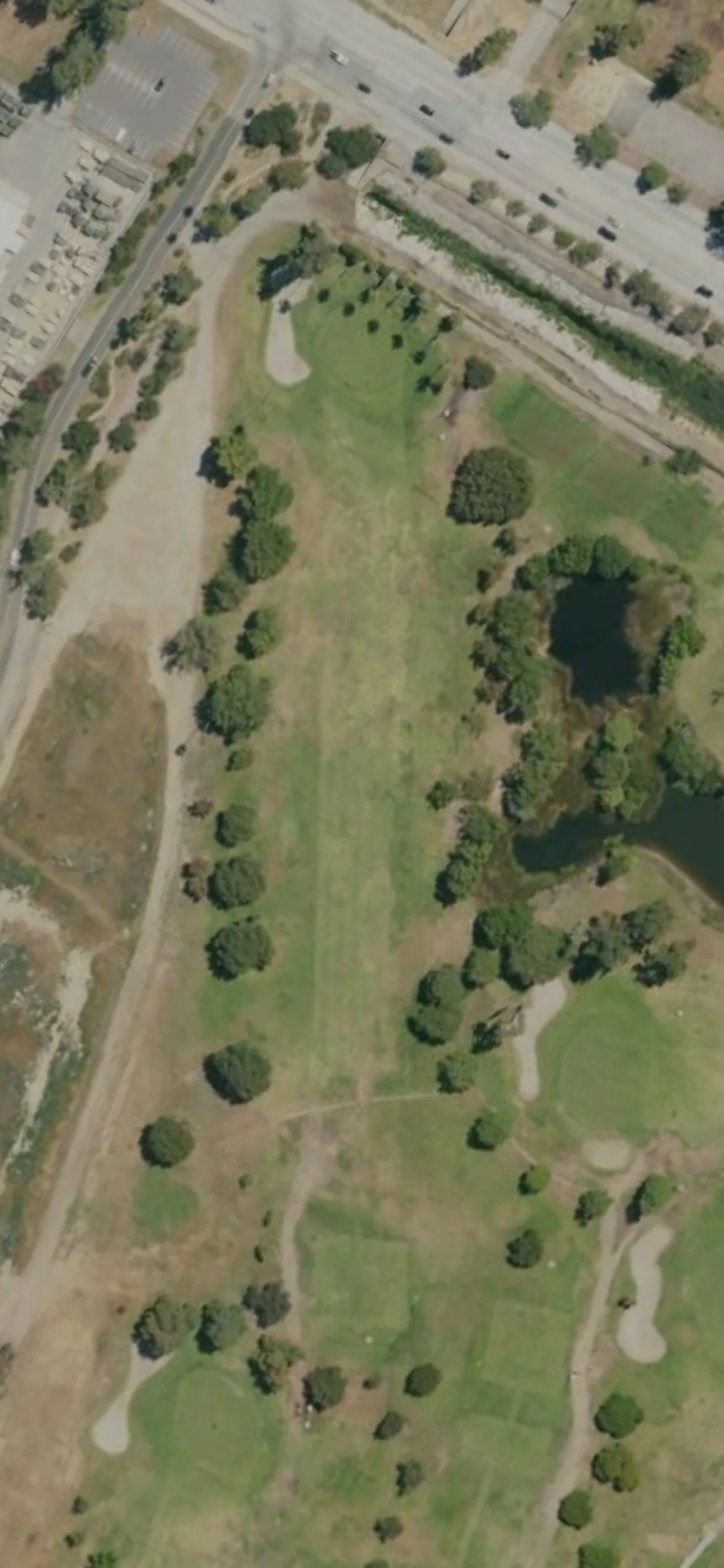 Woodley Lakes Golf Course hole 2 aerial preview, par 4, 332 yards