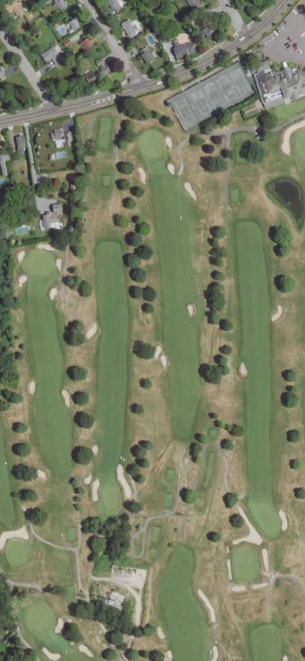 Bellport Golf Club hole 8 aerial preview, par 4, 450 yards