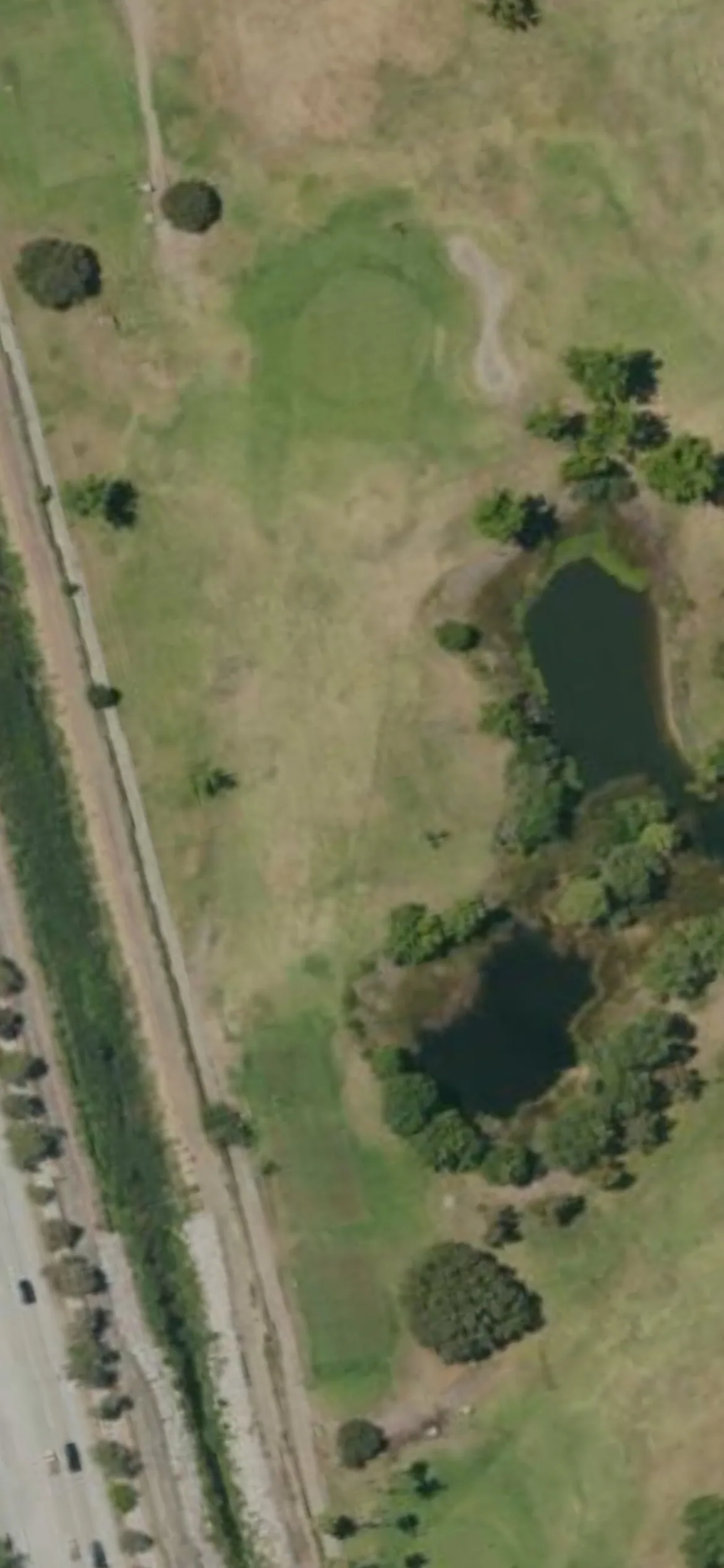 Woodley Lakes Golf Course hole 3 aerial preview, par 3, 219 yards