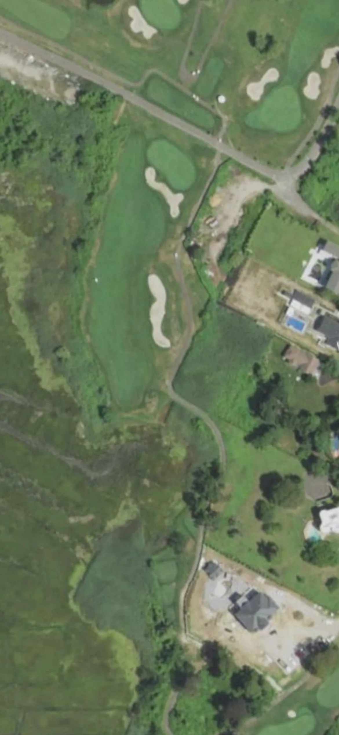 Lawrence Yacht & Country Club hole 15 aerial preview, par 4, 322 yards