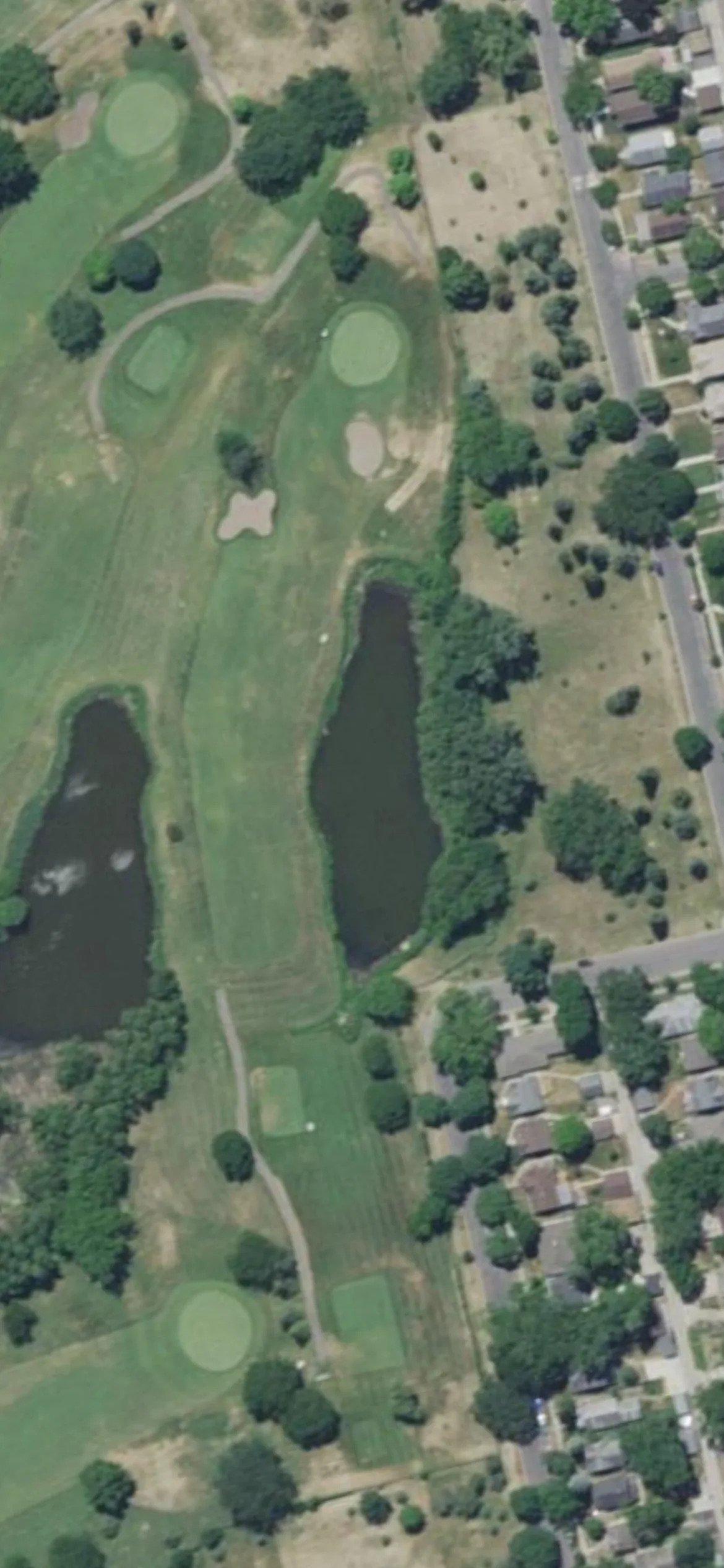 Hiawatha Golf Club hole 6 aerial preview, par 4, 368 yards