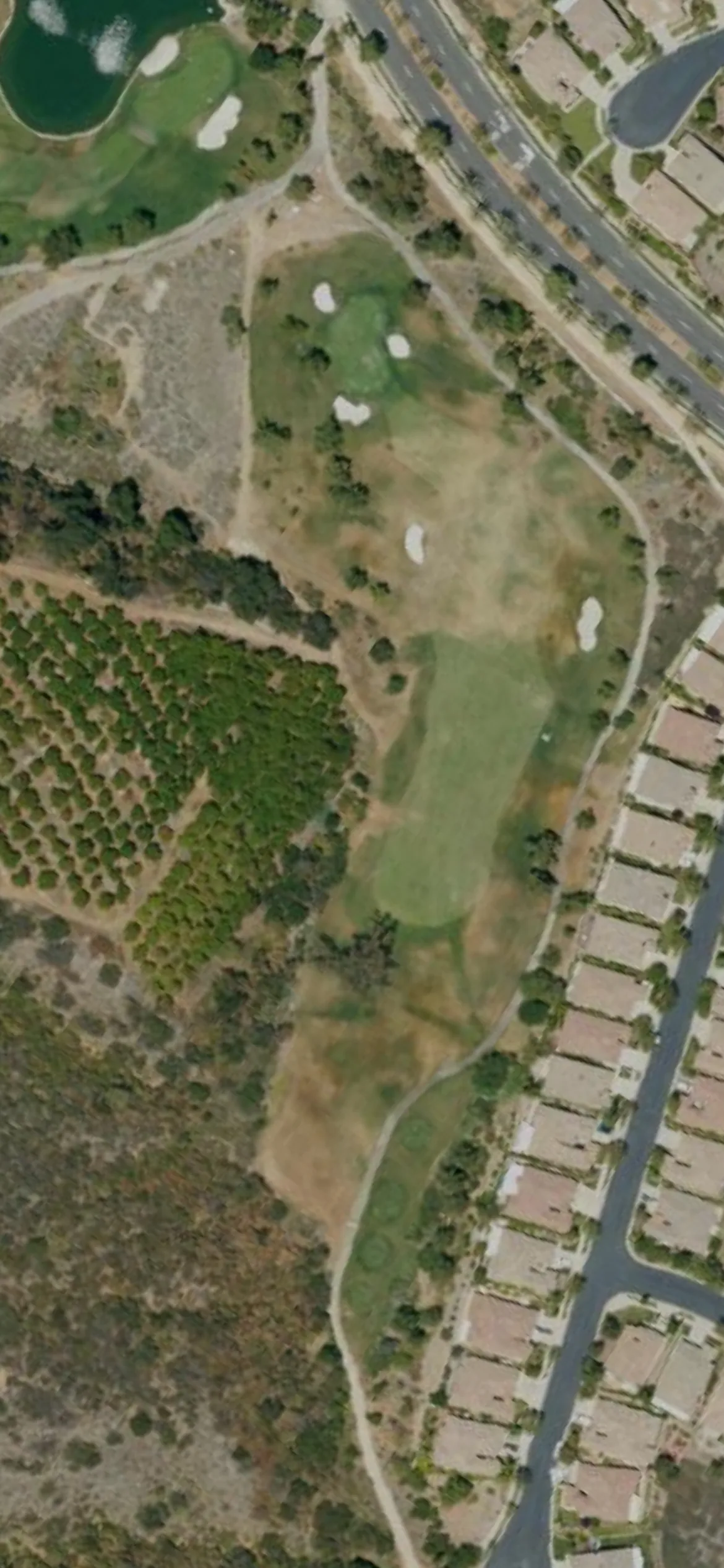 Glen Ivy Golf Club hole 8 aerial preview, par 4, 345 yards