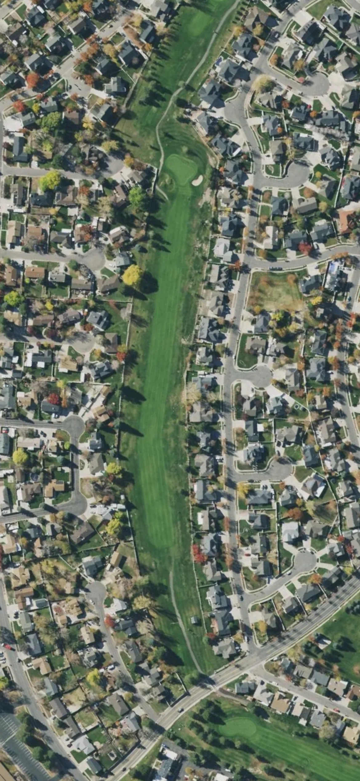 Glenmoor GC hole 15 aerial preview, par 5, 550 yards