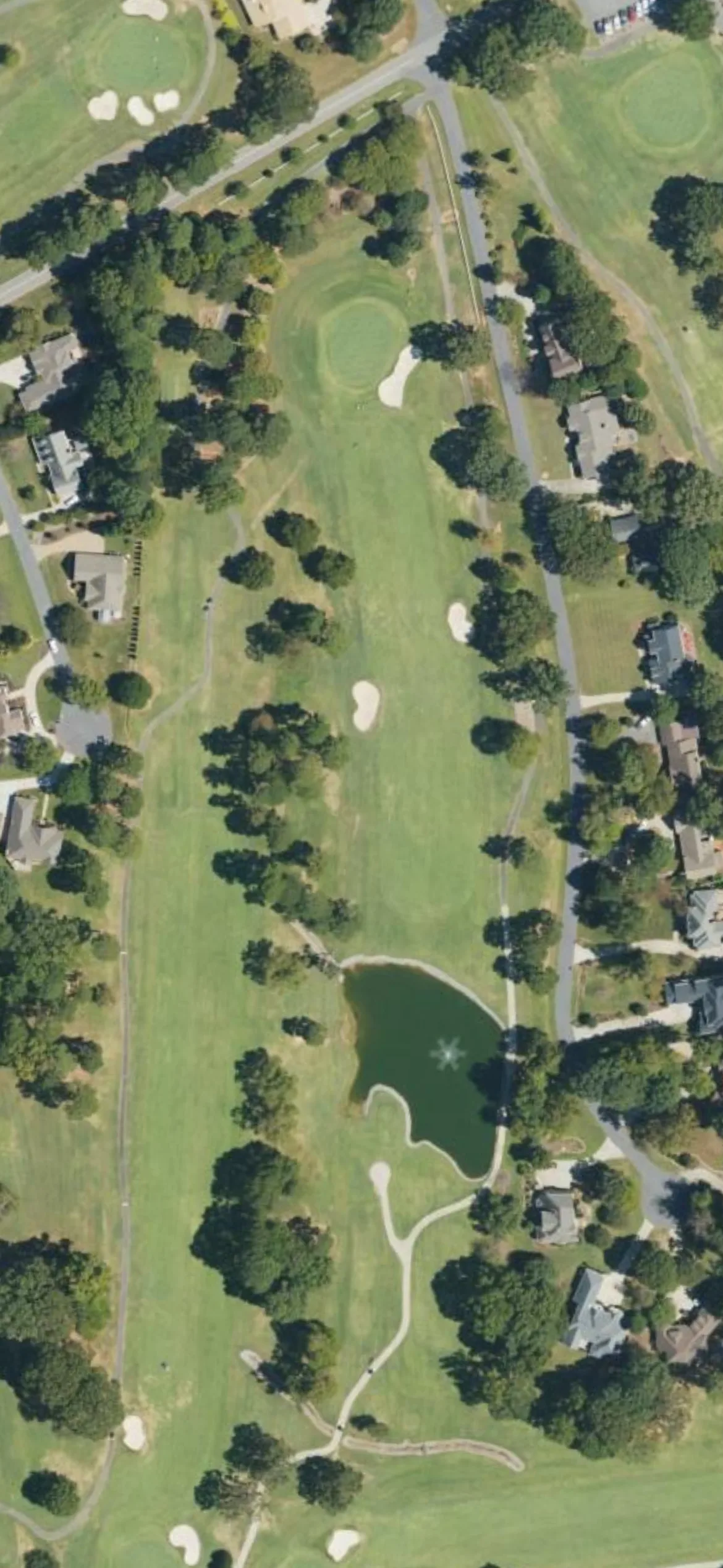Cowans Ford CC hole 9 aerial preview, par 4, 435 yards