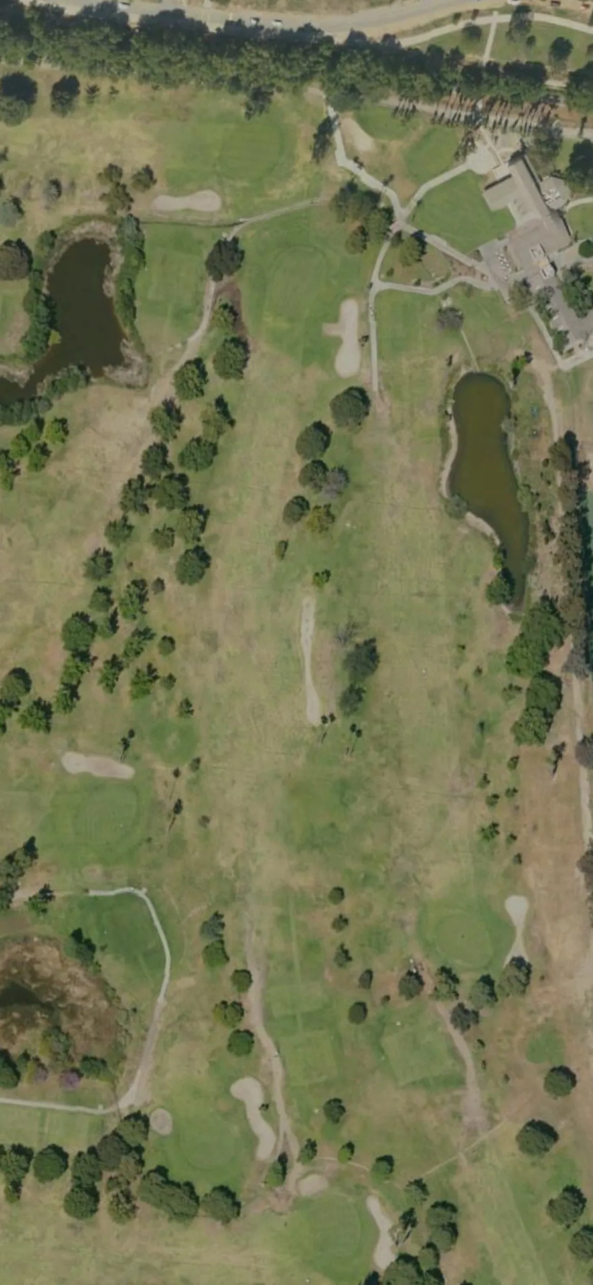 Woodley Lakes Golf Course hole 9 aerial preview, par 4, 449 yards