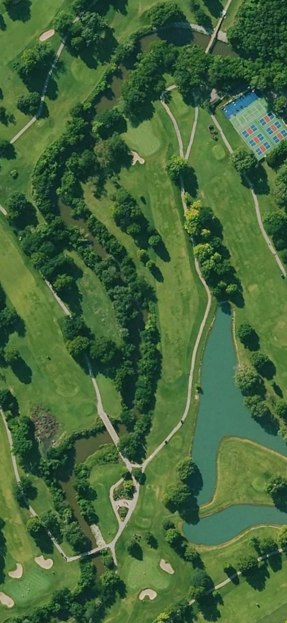 Rolling Hills Country Club hole 3 aerial preview, par 4, 372 yards
