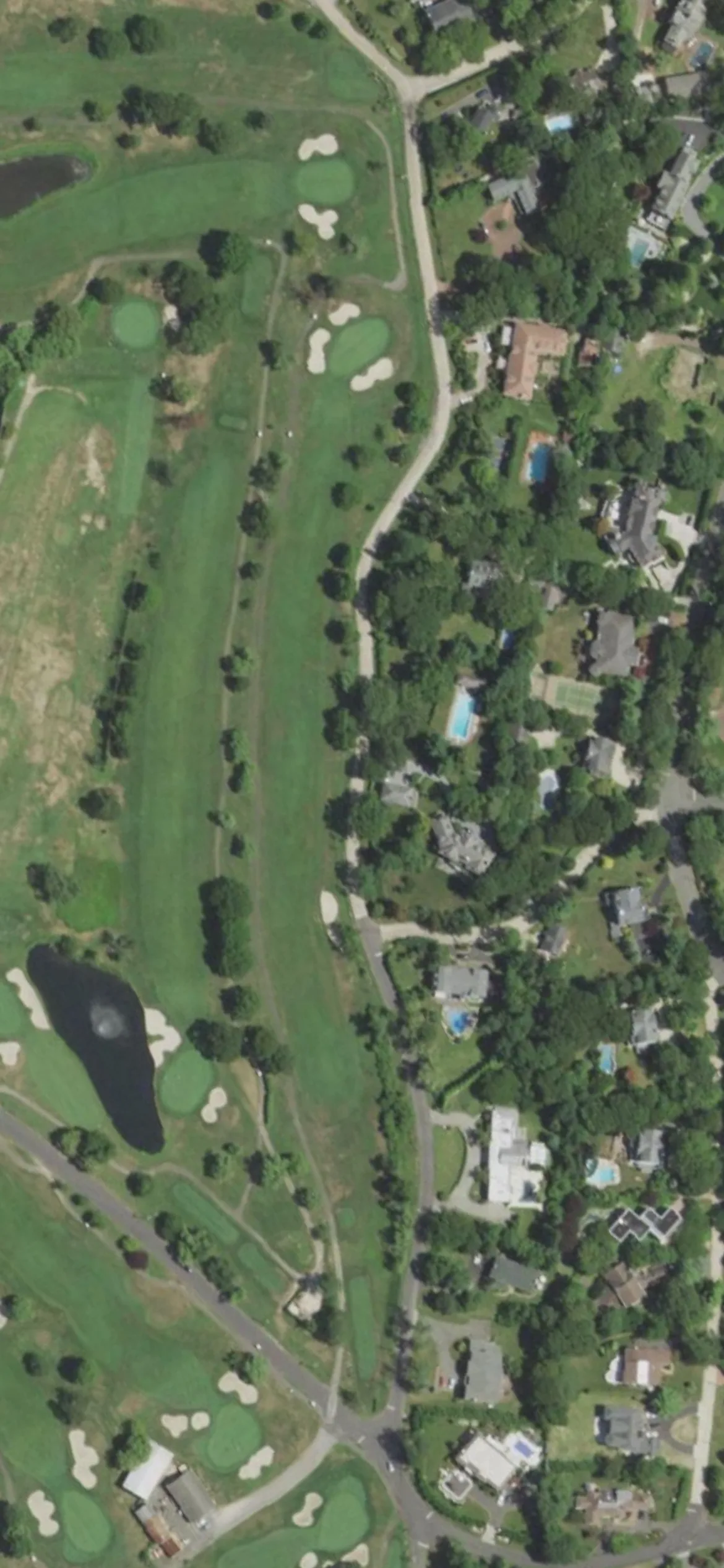 Lawrence Yacht & Country Club hole 5 aerial preview, par 5, 523 yards